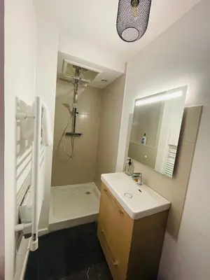 Salle de bains dans l'établissement Triplex sensuel