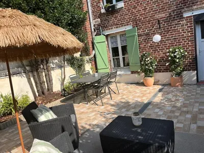 Terrasse ou espace extérieur de l'établissement La petite Compiégnoise