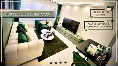 Télévision ou salle de divertissement dans l'établissement Votre studio exceptionnel à Compiègne