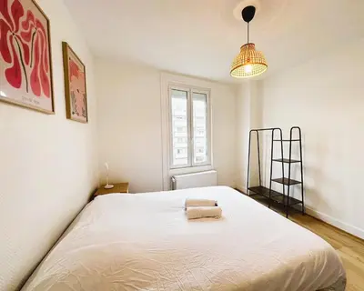 Un ou plusieurs lits dans un hébergement de l'établissement Las Vegas - Cosy appartement - 4P