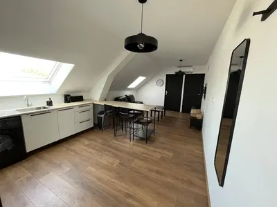 Cuisine ou kitchenette dans l'établissement Studio Centre Bourg Arrivée et Départ Autonome
