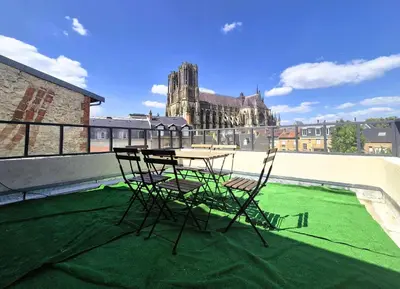 Plan de l'établissement Sidney - 6P - Centre ville
