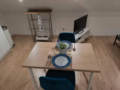 Télévision ou salle de divertissement dans l'établissement Chic Studio with Parking in Charleville-Mézières