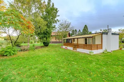 Jardin de l'établissement Gîte de la Sambre - Gîte pour 4p