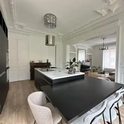 Maison cosy avec jardin privé hypercentre Charleville-Mézières à deux pas de la Place Ducale