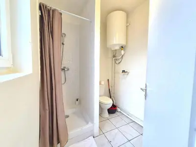 Salle de bains dans l'établissement Lìsbonne - Appartement calme et agréable