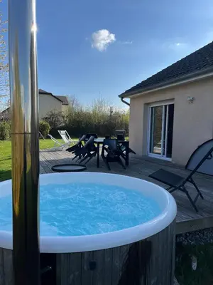 Plan de l'établissement House with Outdoor Jacuzzi
