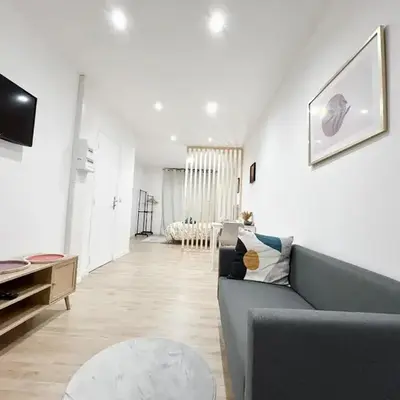 Élégant studio rénové Confort et tranquillité