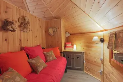Coin salon dans l'établissement Gîte Les Lapinous
