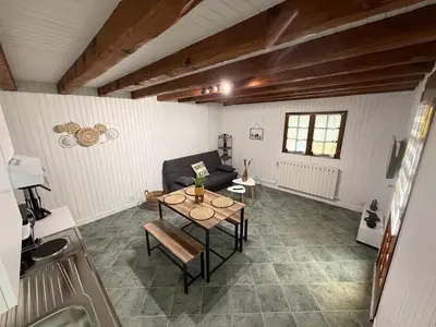 Coin salon dans l'établissement Le Chalet