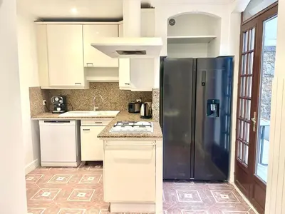 Cuisine ou kitchenette dans l'établissement Maison Villa Foch
