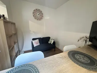 Télévision ou salle de divertissement dans l'établissement Harmony Zen - Plain-Pied T2 Calme - Arena & Centre ville - Petits animaux -10kgs