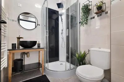Salle de bains dans l'établissement Studio Vue Cathédrale Hyper Centre Ville