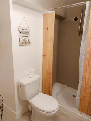 Salle de bains dans l'établissement Bulles de bonheur