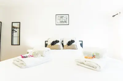 Un ou plusieurs lits dans un hébergement de l'établissement Duplex au coeur du centre