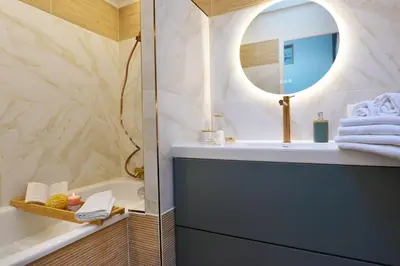 Salle de bains dans l'établissement Une pause rémoise cocooning au centre ville