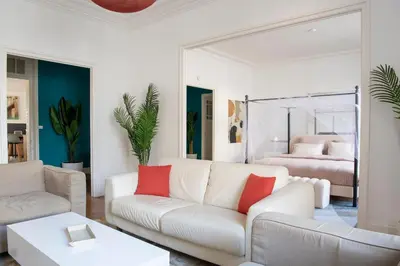Coin salon dans l'établissement Le Saint-Quentin - Studio avec Terrasse