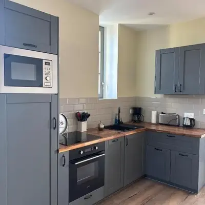 Bel appartement indépendant à proximité Château de Sedan
