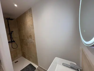 Salle de bains dans l'établissement La ferme du bon vieux temps