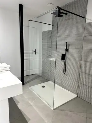 Salle de bains dans l'établissement Cosy Love Room