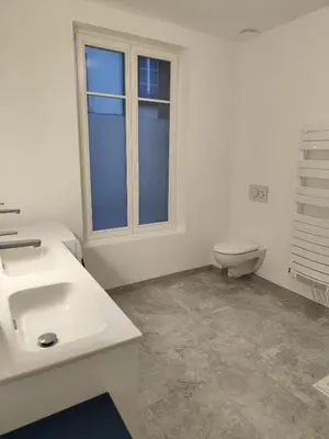 Salle de bains dans l'établissement Le Clos Saint-Crépin, votre maison de charme