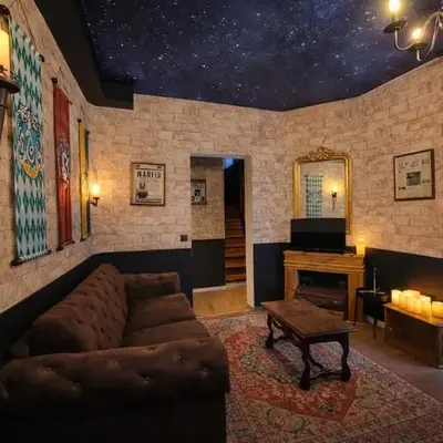 Appartement 4 pers - déco magique immersive - centre Reims