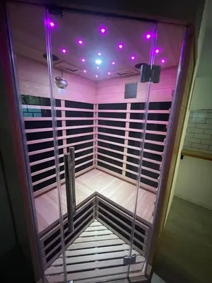 Plan de l'établissement LOVE ROOM Sauna & Cinema 2p Studio proche Disney
