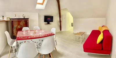 Coin salon dans l'établissement T3 Cosy & Spacieux, Gare à 1min, Disneyland 15min
