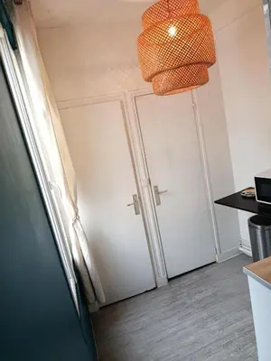 Cuisine ou kitchenette dans l'établissement Studio des Capucins 1