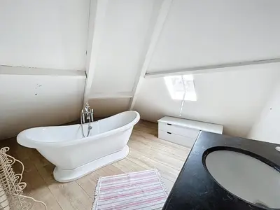 Salle de bains dans l'établissement Le Napoléon