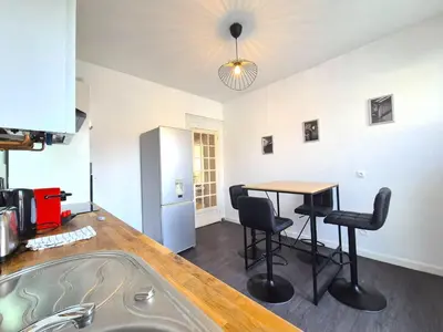 Coin salon dans l'établissement Cleveland - Grande maison en centre-ville
