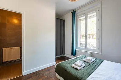 Un ou plusieurs lits dans un hébergement de l'établissement Pentagone 4 Reims