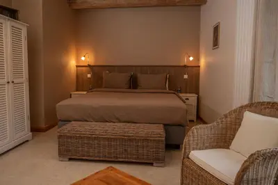 Coin salon dans l'établissement Le Mont Cigale - chambres d'hôtes et restaurant