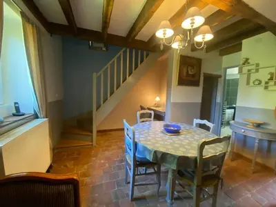 Plan de l'établissement Maison au jardin à Bannost-Villegagnon