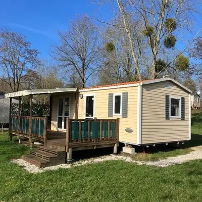 Mobil-home 4-6 personnes Camping de Bairon 08 en bord de lac