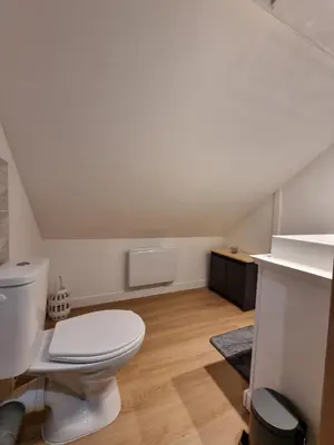 Salle de bains dans l'établissement Les murmures de la Forêt