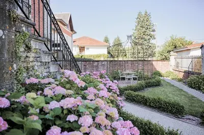 Jardin de l'établissement La Villa Madeleine