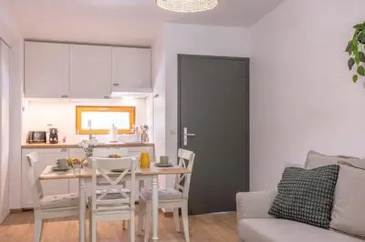 Cuisine ou kitchenette dans l'établissement Cottage S22A Confort & calme au ValJoly