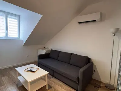 Plan de l'établissement Studio Moderne au Cœur de Reims - FR-1-870-29