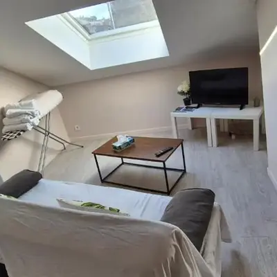 Appartement spacieux proche centre
