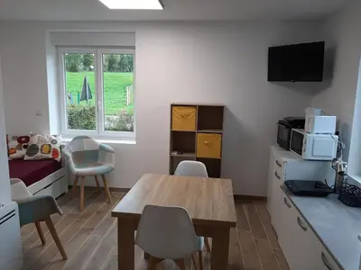 Cuisine ou kitchenette dans l'établissement Studio 4 personnes à Barzy-en-Thiérache