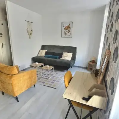 Studio Chill a Reims 2 personnes Ideal pour les beaux jours -15pourcents long séjour