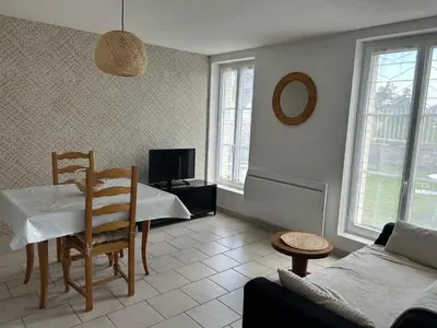 Télévision ou salle de divertissement dans l'établissement Le Clos Saint Martin