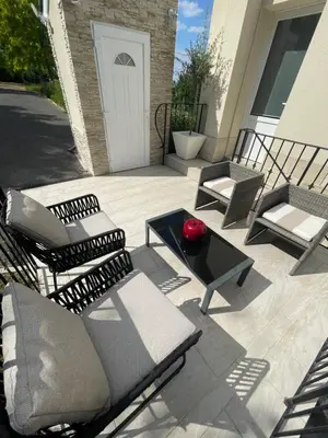 Balcon ou terrasse dans l'établissement Gîte Rilly-la-Montagne