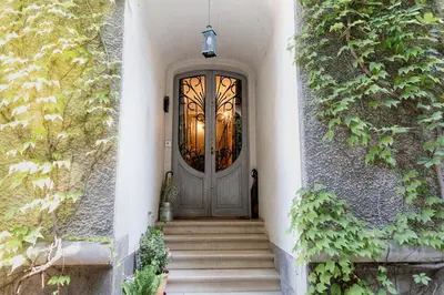 Jardin de l'établissement La Poterne l Chambres d'hôtes à Epernay