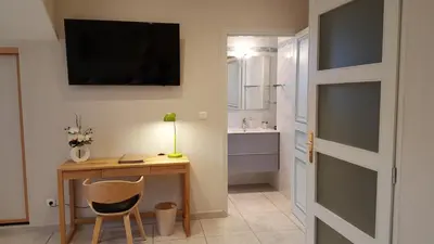Cuisine ou kitchenette dans l'établissement Le Mas Champenois