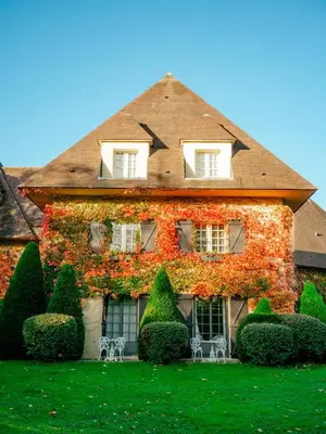 Jardin de l'établissement Briqueterie Champagne, A Beauvallon Hotel & Spa