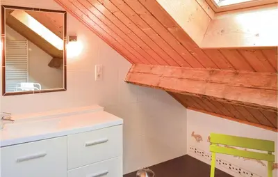 Salle de bains dans l'établissement Les Renoncules Des Champs
