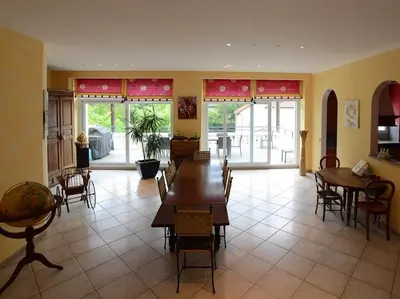 Coin salon dans l'établissement VOIRIN Valérie
