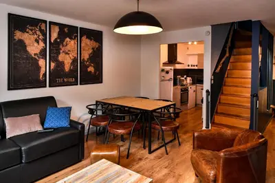 Coin salon dans l'établissement Le Ch'ti Champenois